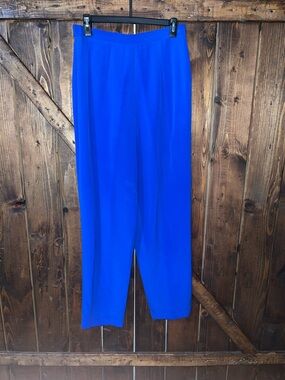 Maggy London Boyfriend Jeans in Vibrant Royal Blue
